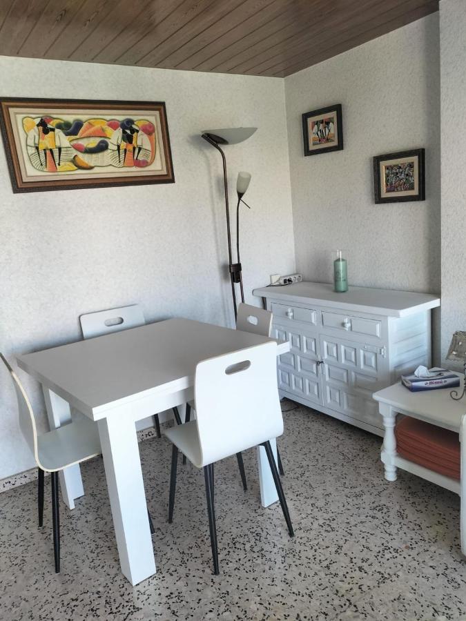 Apartment Primera Linea De Playa A 1km Del Puerto De *